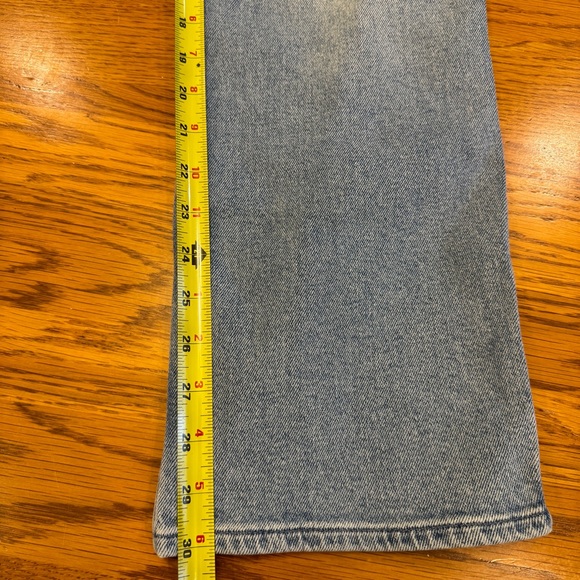 Hollister Ultra High Rise Dad Jean Womens‎ Size 2 Regular in Light Wash NEW - Picture 8 of 9